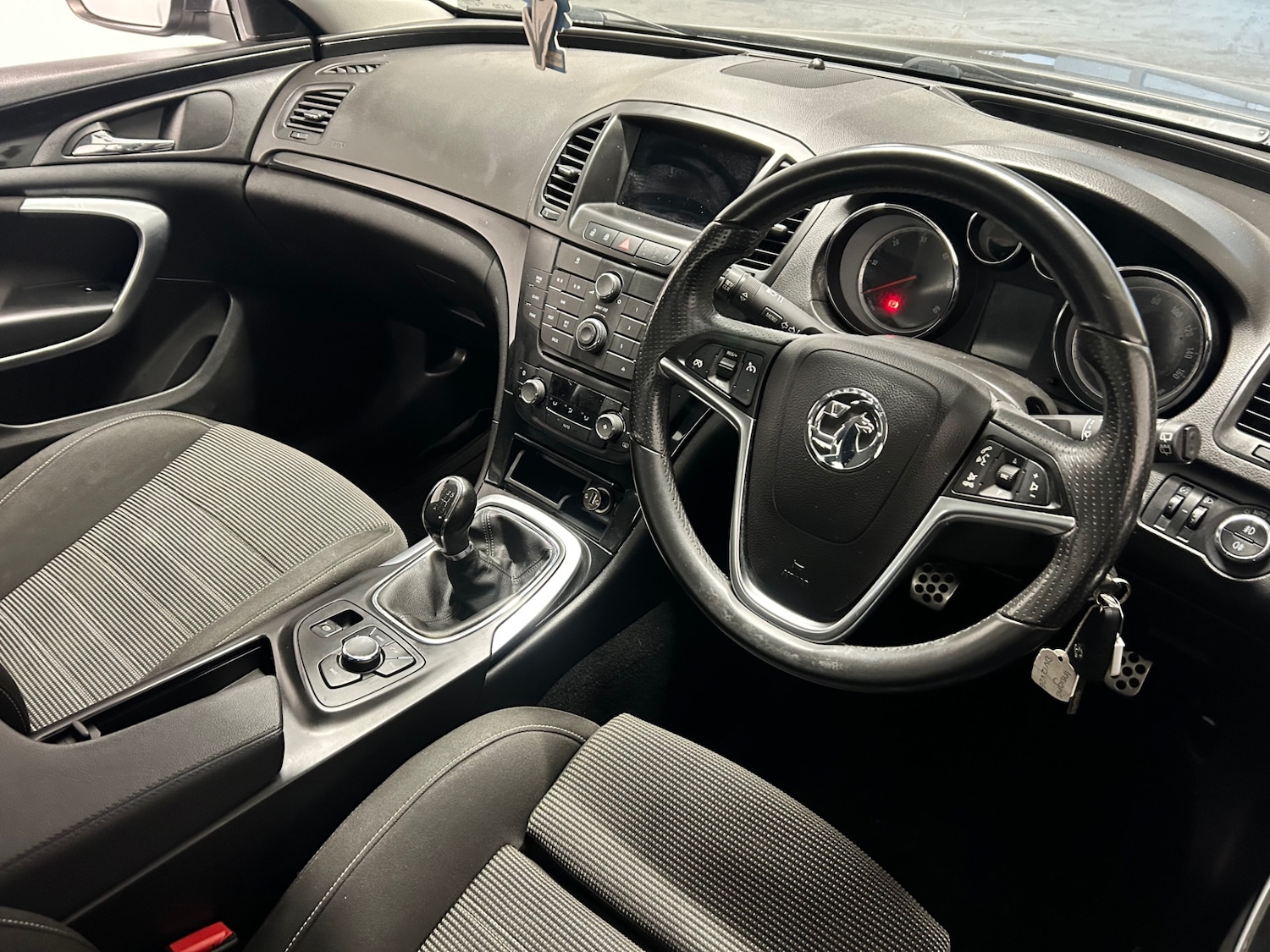 Used Vauxhall Insignia 2012 for sale - 76692903: Photo 4