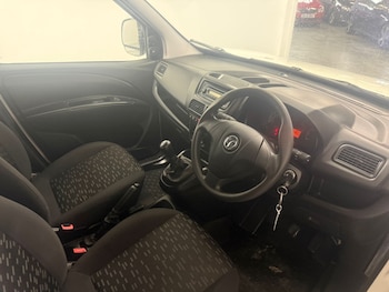Used Vauxhall Combo 2014 for sale - 76687472: Photo