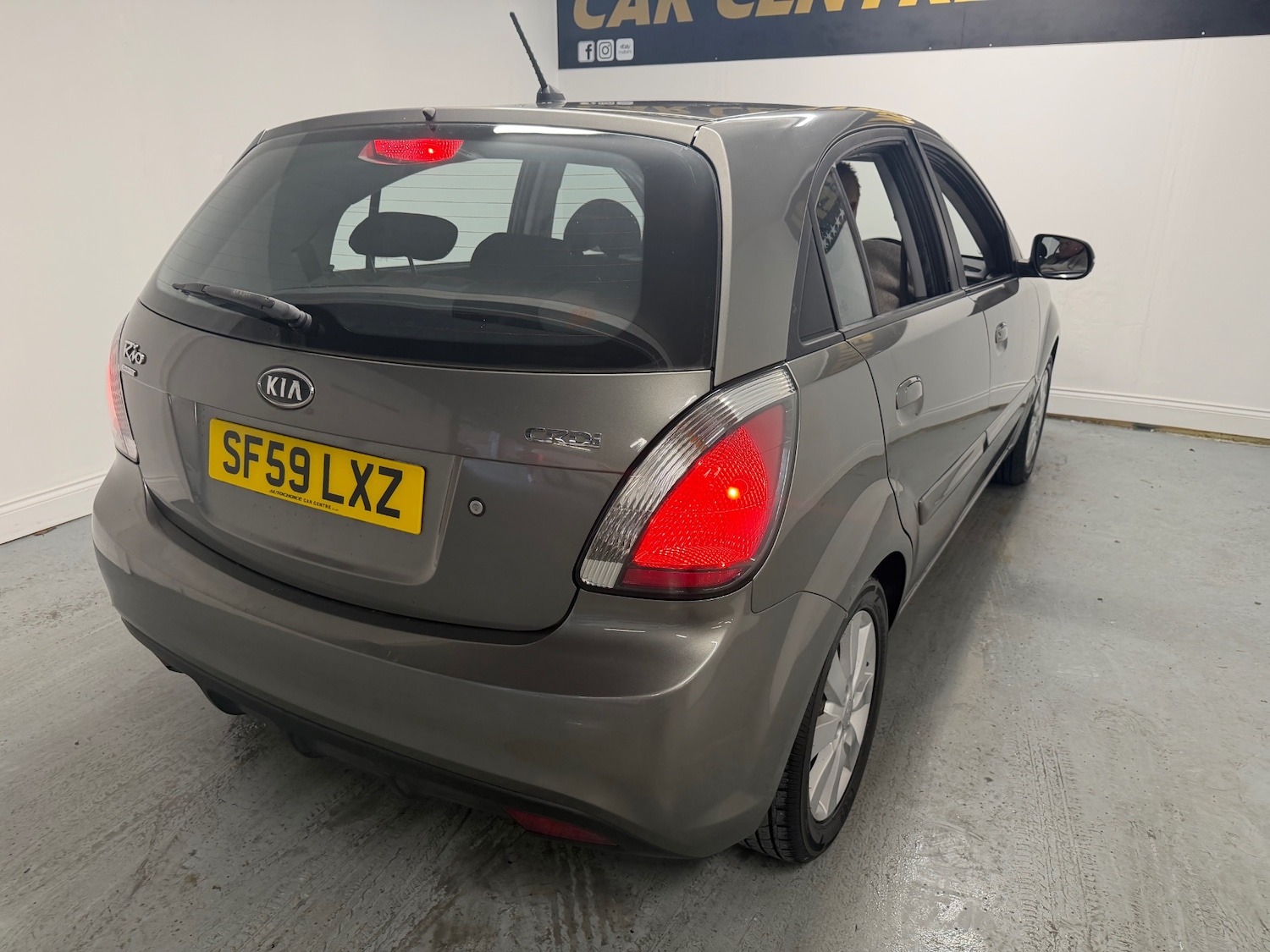 Used Kia Rio 2010 for sale - 77665112: Photo 10