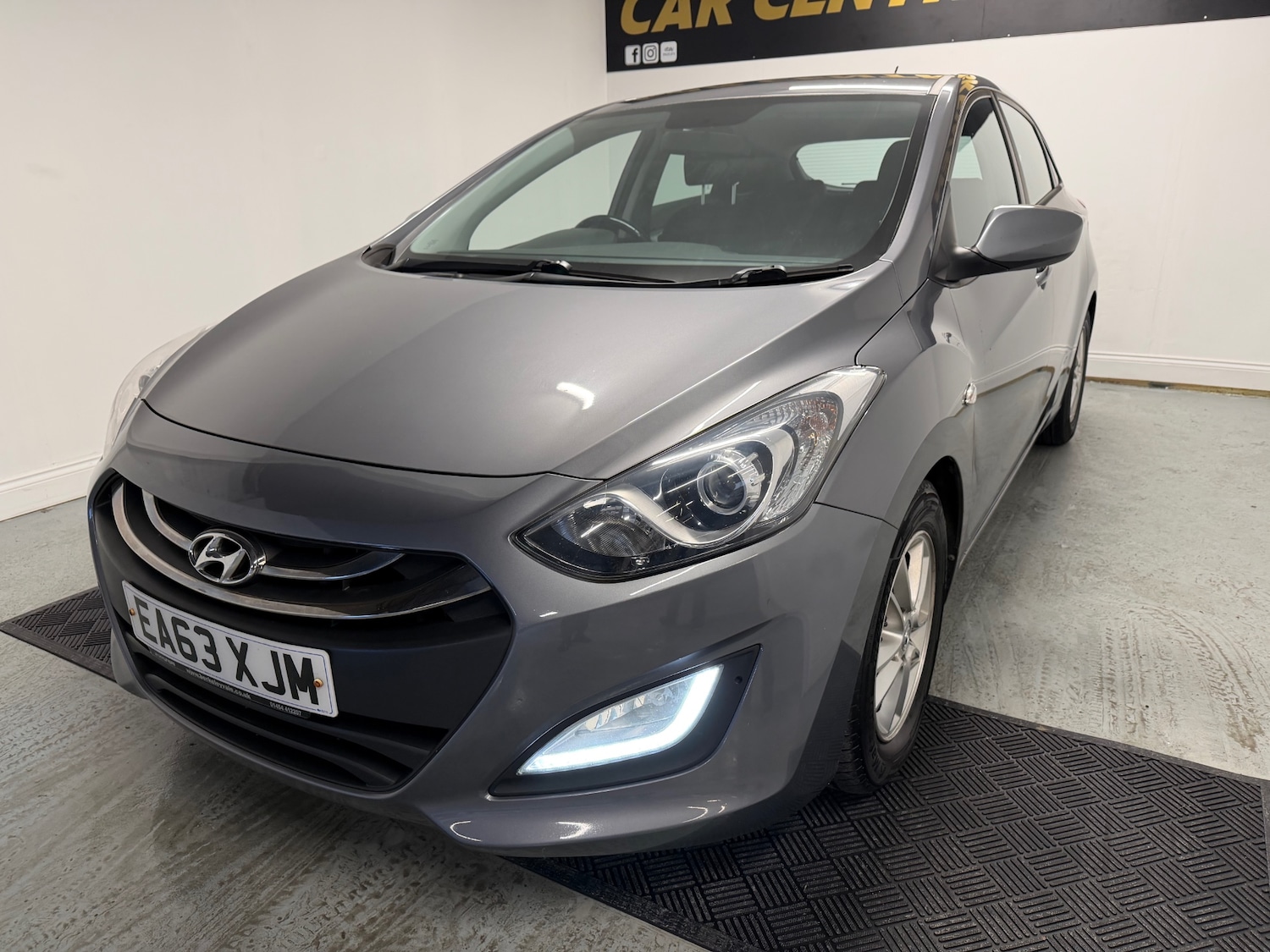 Used Hyundai i30 2013 for sale - 77303865: Photo 2