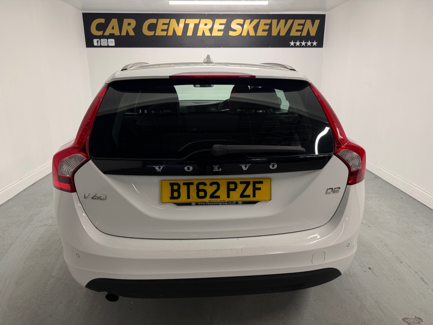 Used Volvo V60 2013 for sale - 77796928: Photo 10