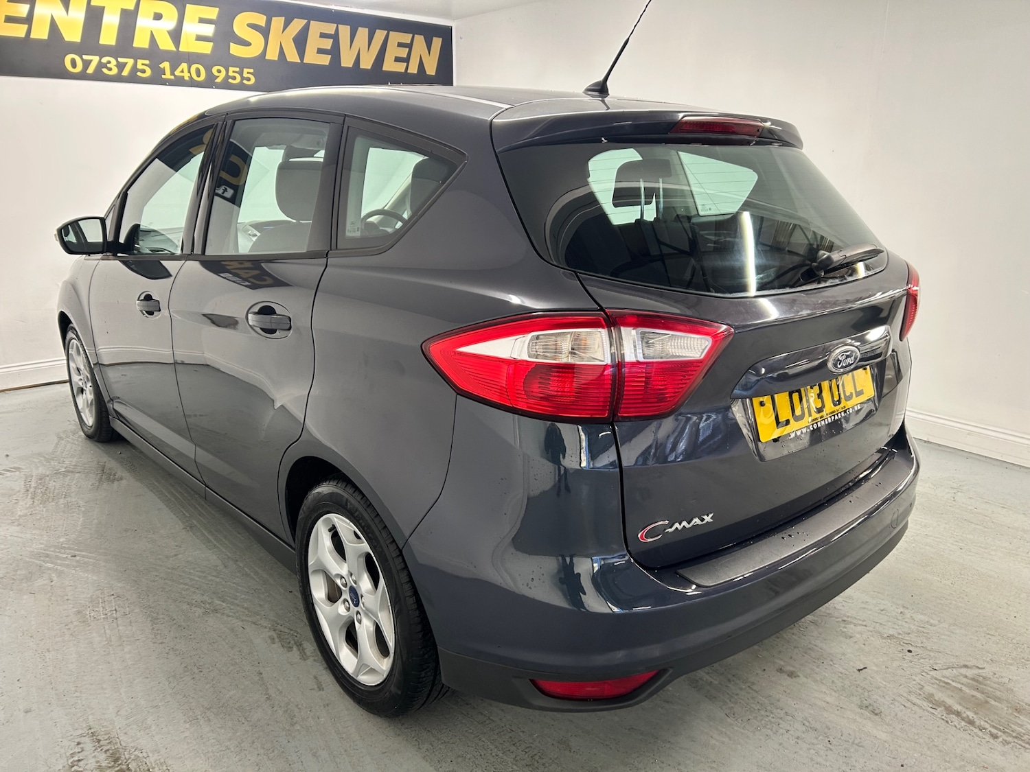 Used Ford C-Max 2013 for sale - 76748942: Photo 11