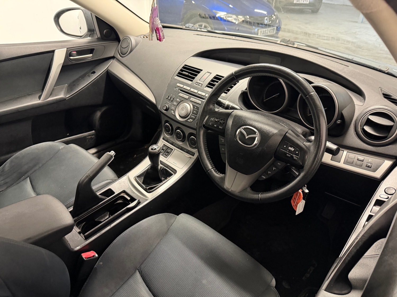 Used Mazda Mazda3 2010 for sale - 77384669: Photo 8
