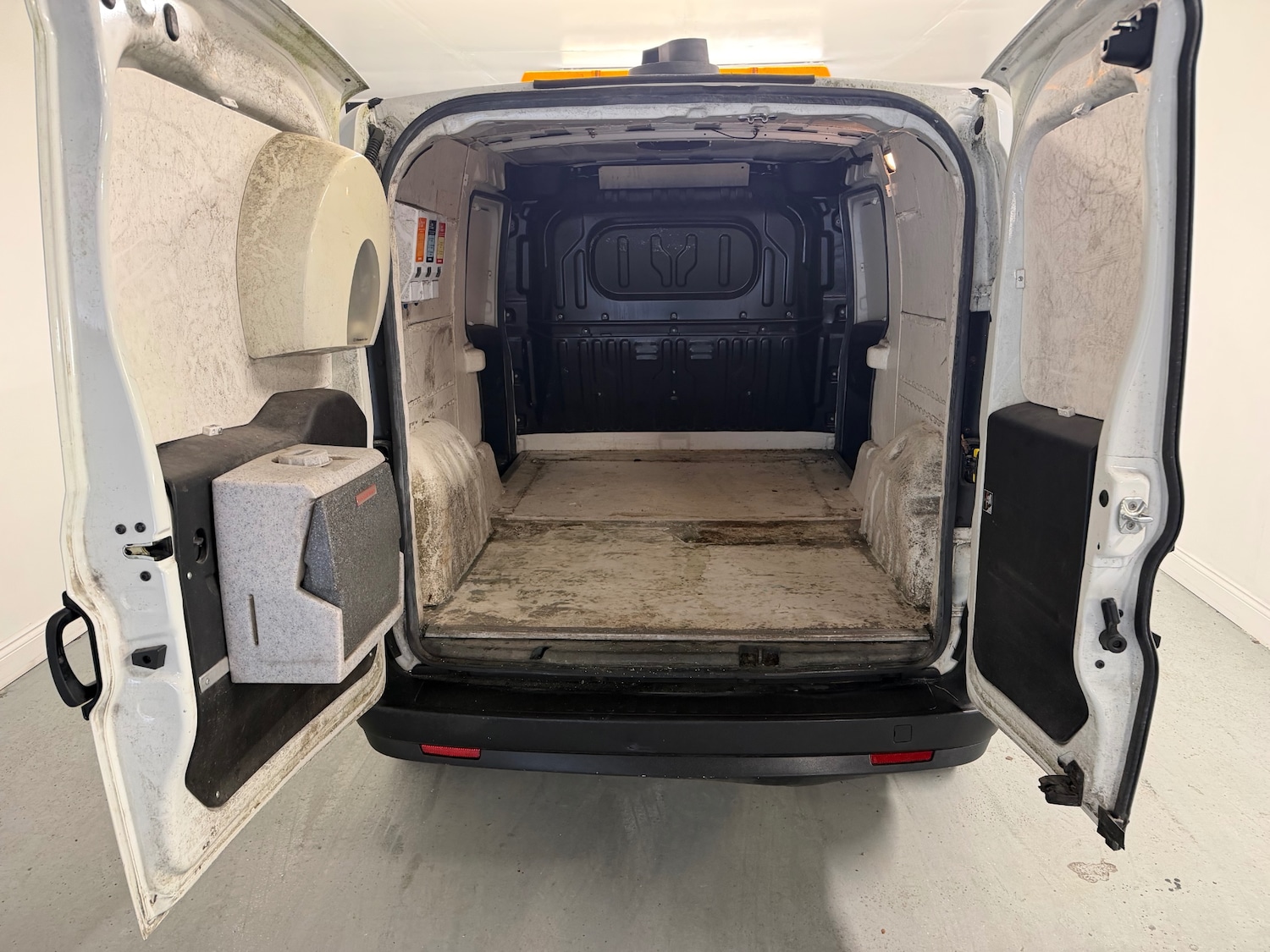 Used Vauxhall Combo 2016 for sale - 77774528: Photo 8