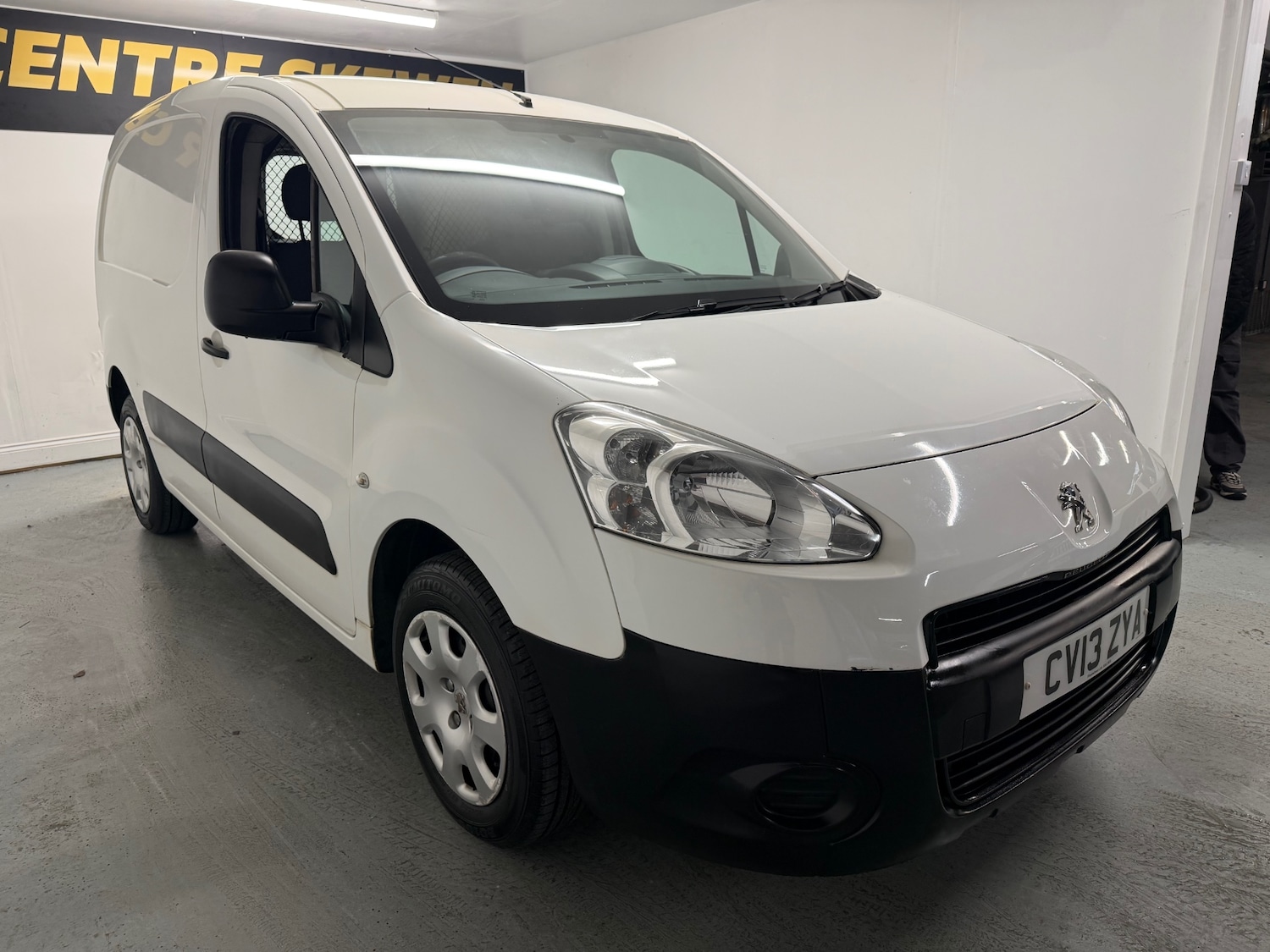 Used Peugeot Partner 2013 for sale - 77665119: Photo 2
