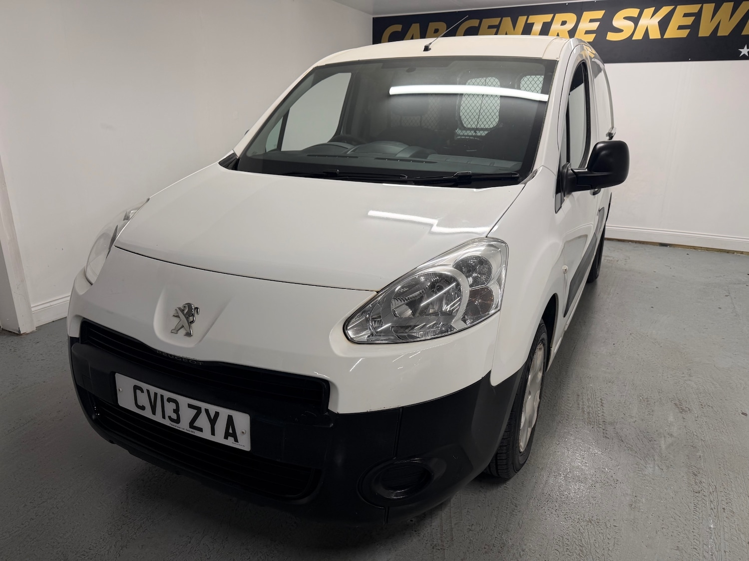 Used Peugeot Partner 2013 for sale - 77665119: Photo 4