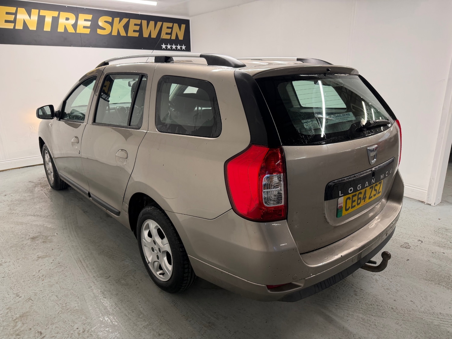 Used Dacia Logan MCV 2014 for sale - 77240381: Photo 10