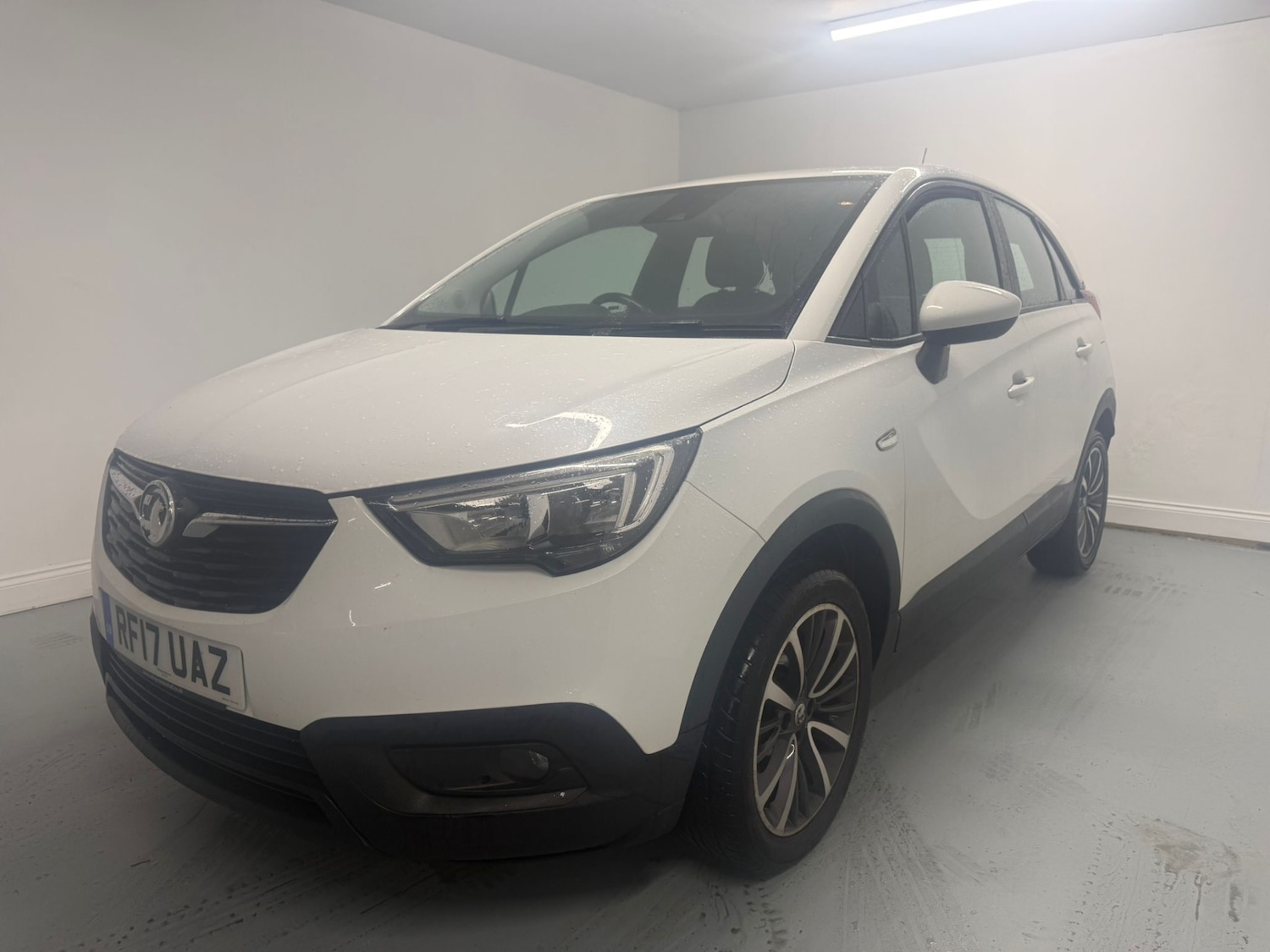 Used Vauxhall Crossland X 2017 for sale - 76687469: Photo 4