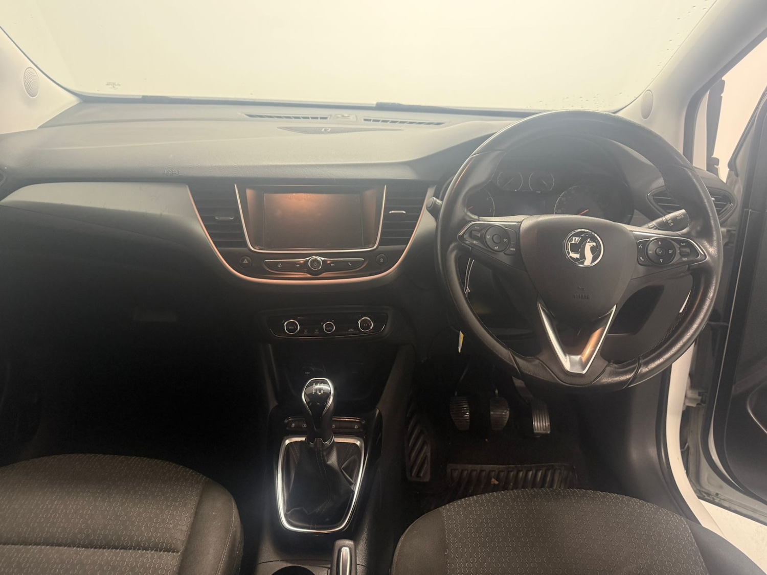 Used Vauxhall Crossland X 2017 for sale - 76687469: Photo 9