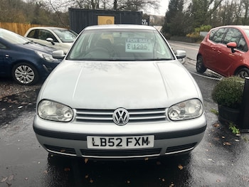 Used Volkswagen Golf 2003 for sale - 76577162: Photo