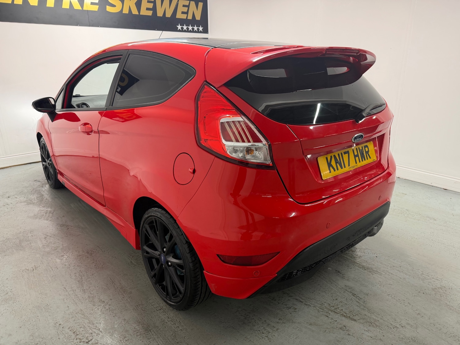 Used Ford Fiesta 2017 for sale - 77129868: Photo 11