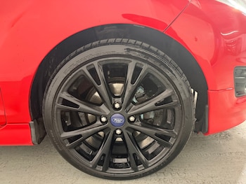 Used Ford Fiesta 2017 for sale - 77129868: Photo