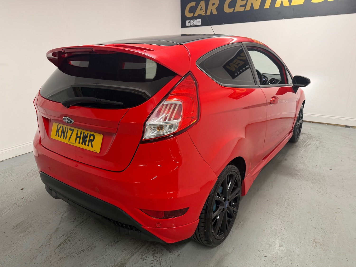 Used Ford Fiesta 2017 for sale - 77129868: Photo 9