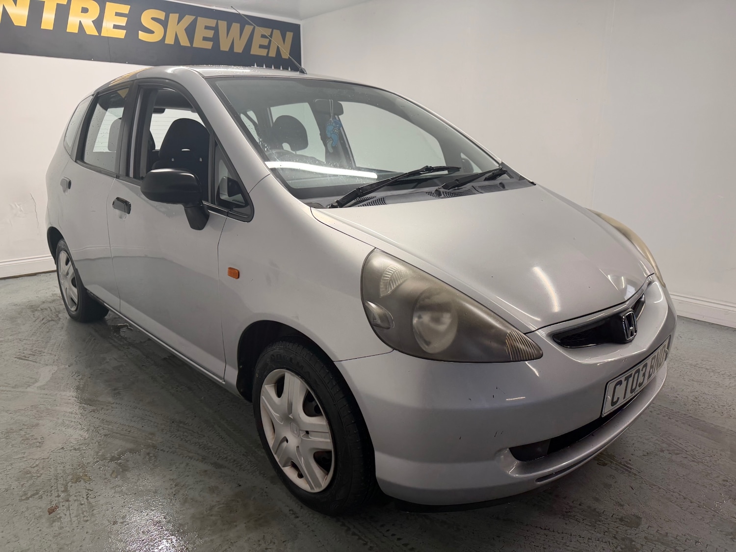 Used Honda Jazz 2003 for sale - 77461256: Photo 2