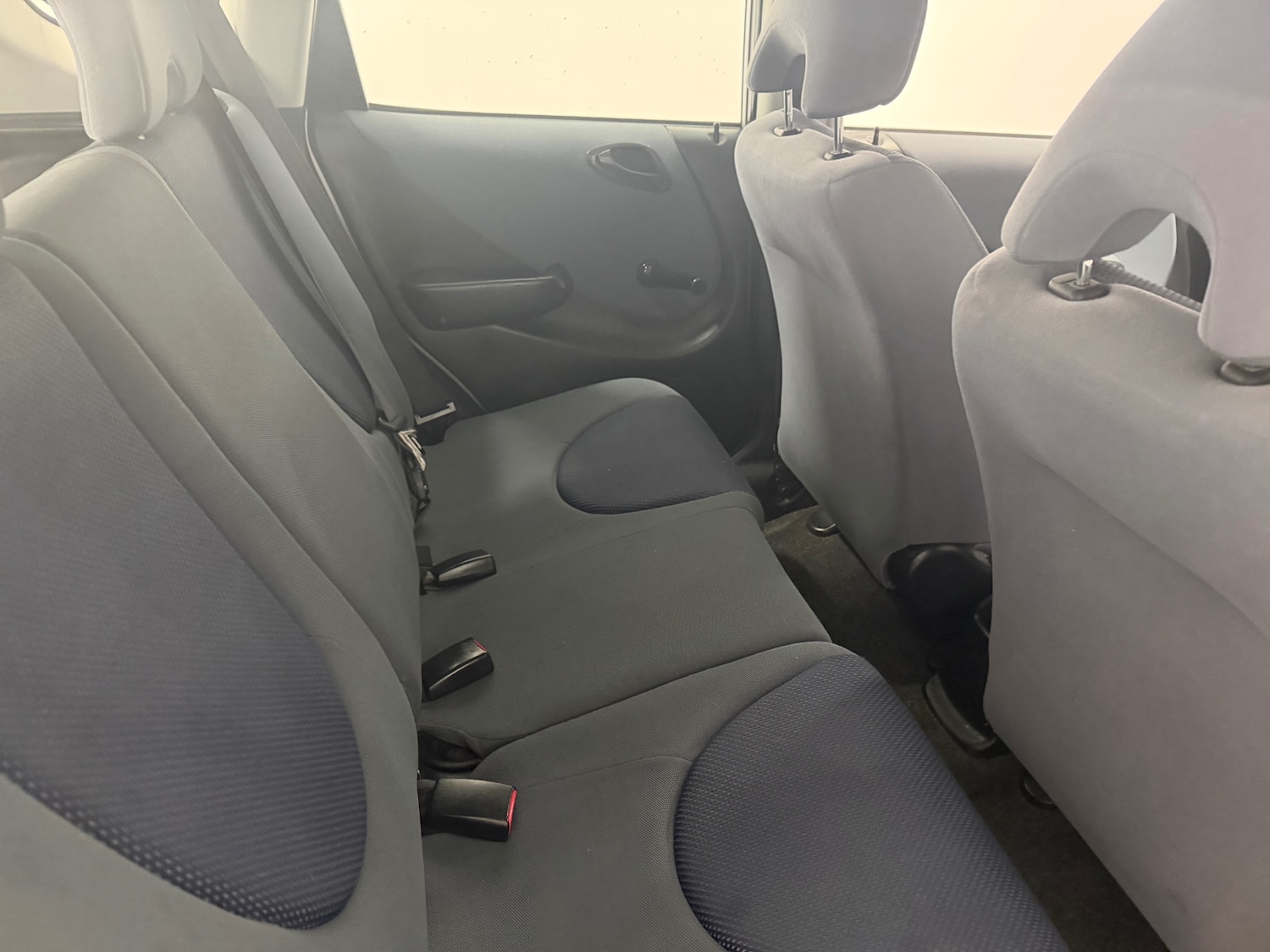 Used Honda Jazz 2003 for sale - 77461256: Photo 5