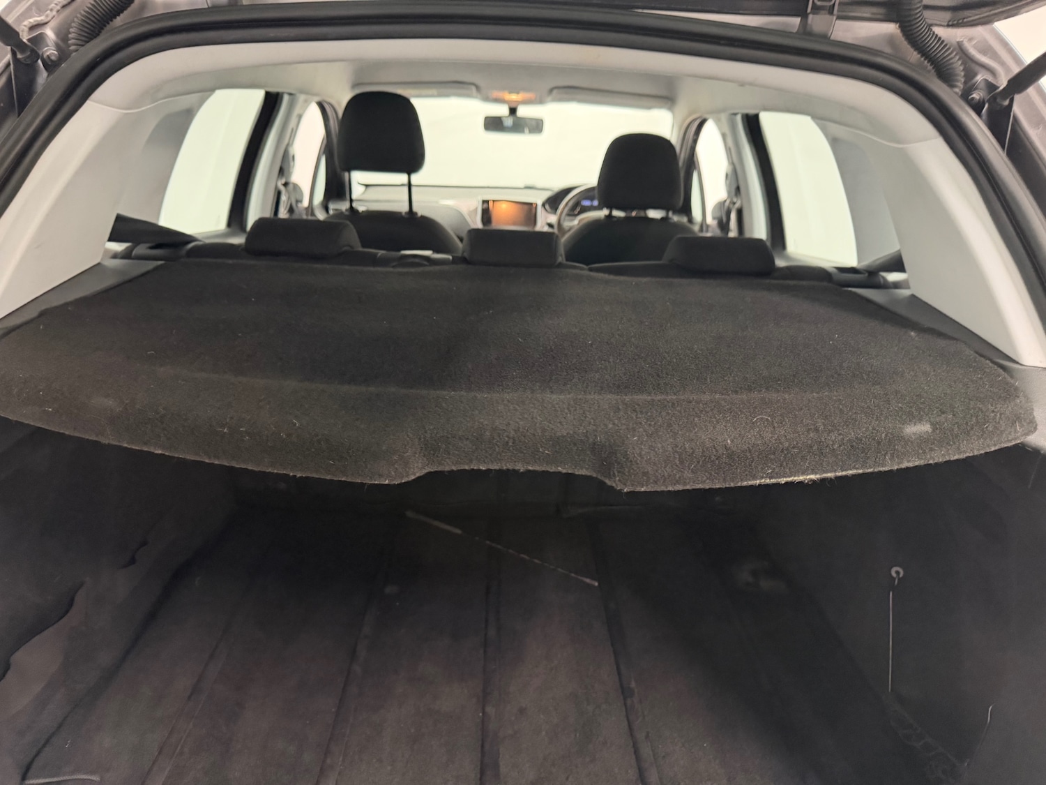 Used Peugeot 2008 2015 for sale - 76946856: Photo 8