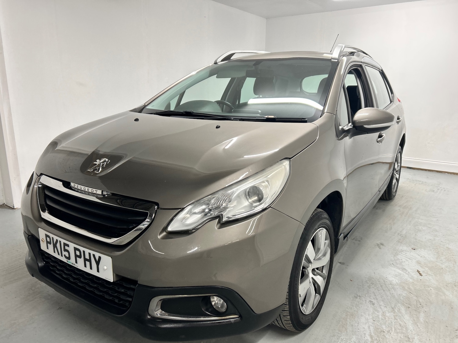 Used Peugeot 2008 2015 for sale - 76696762: Photo 4