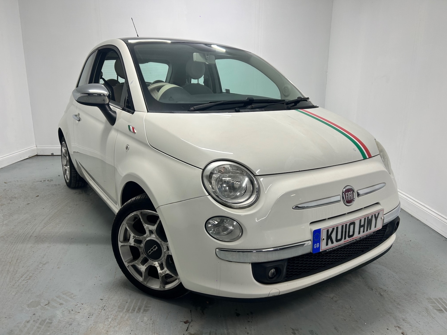 Used Fiat 500 2010 for sale - 76697010: Photo 2