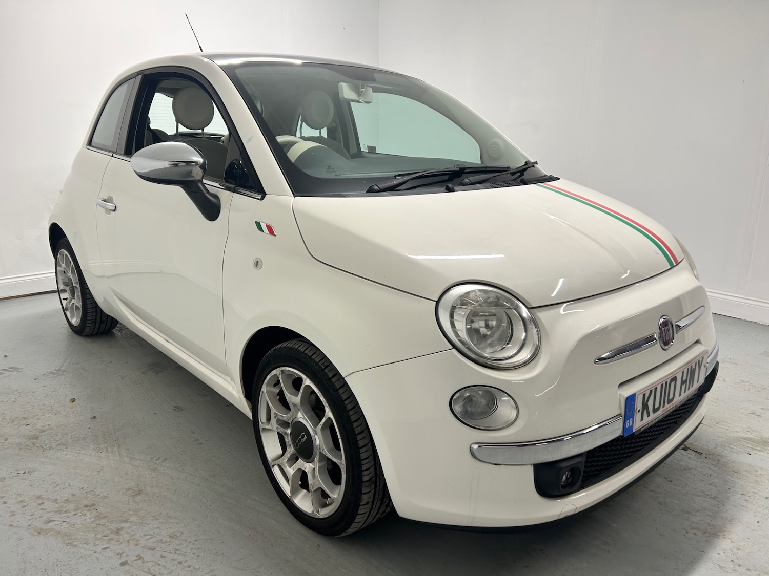 Used Fiat 500 2010 for sale - 76697010: Photo 5