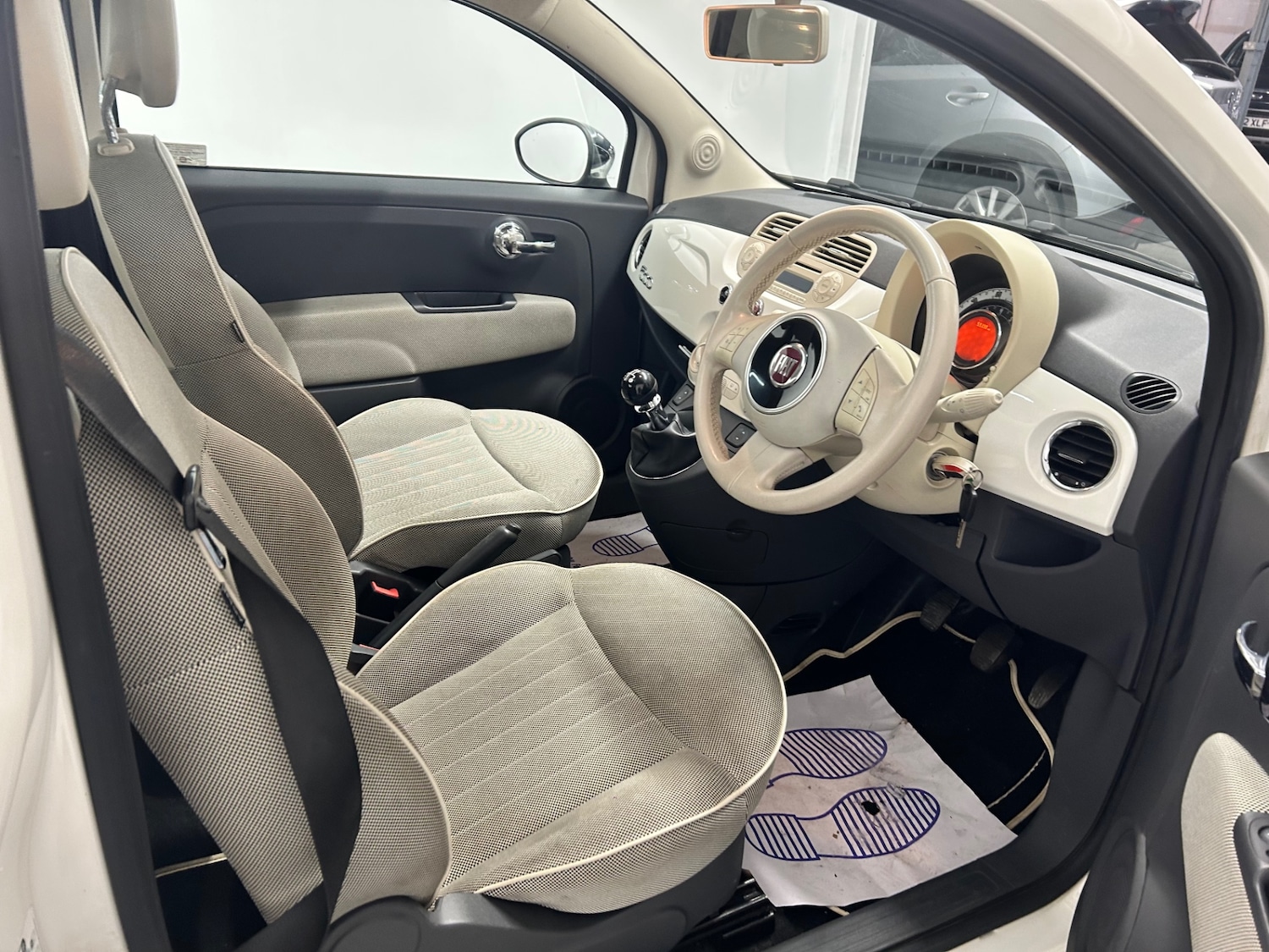 Used Fiat 500 2010 for sale - 76697010: Photo 7