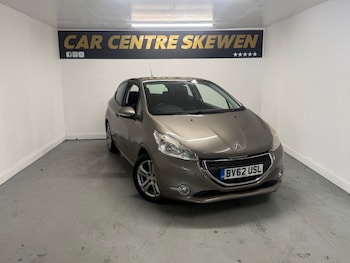 Used Peugeot 208 2012 for sale - 78371651: Photo