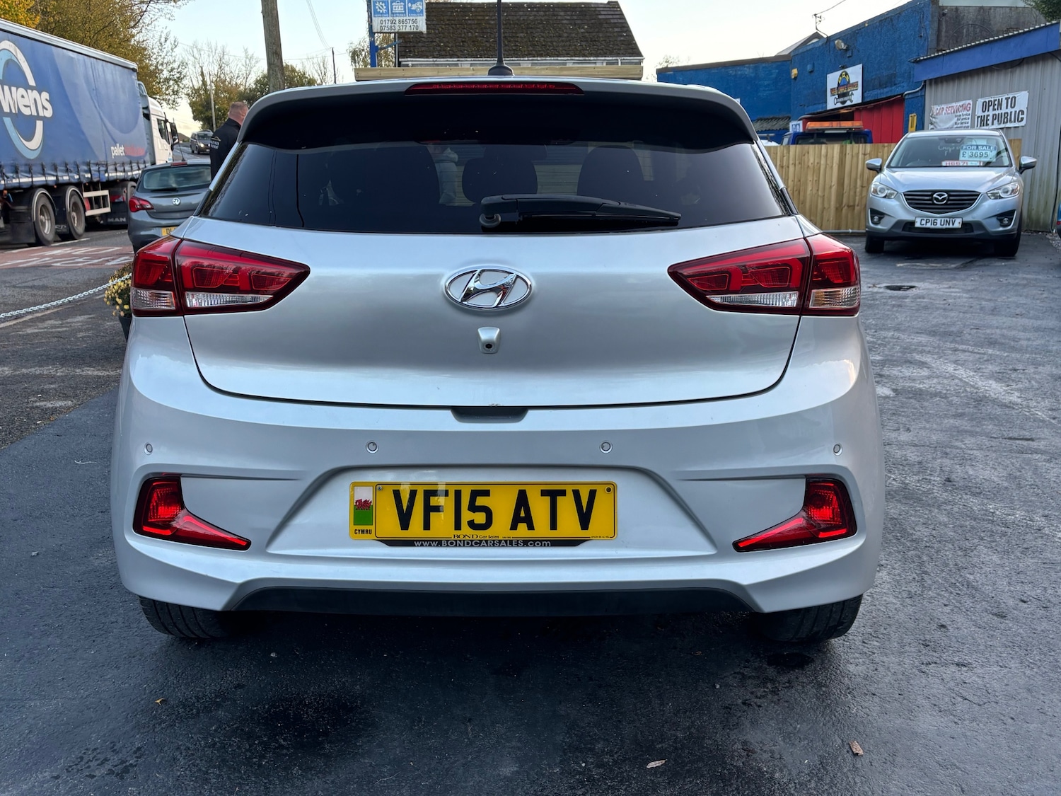 Used Hyundai i20 2015 for sale - 76405019: Photo 5
