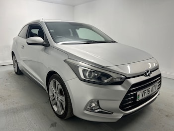 Used Hyundai i20 2015 for sale - 76696856: Photo