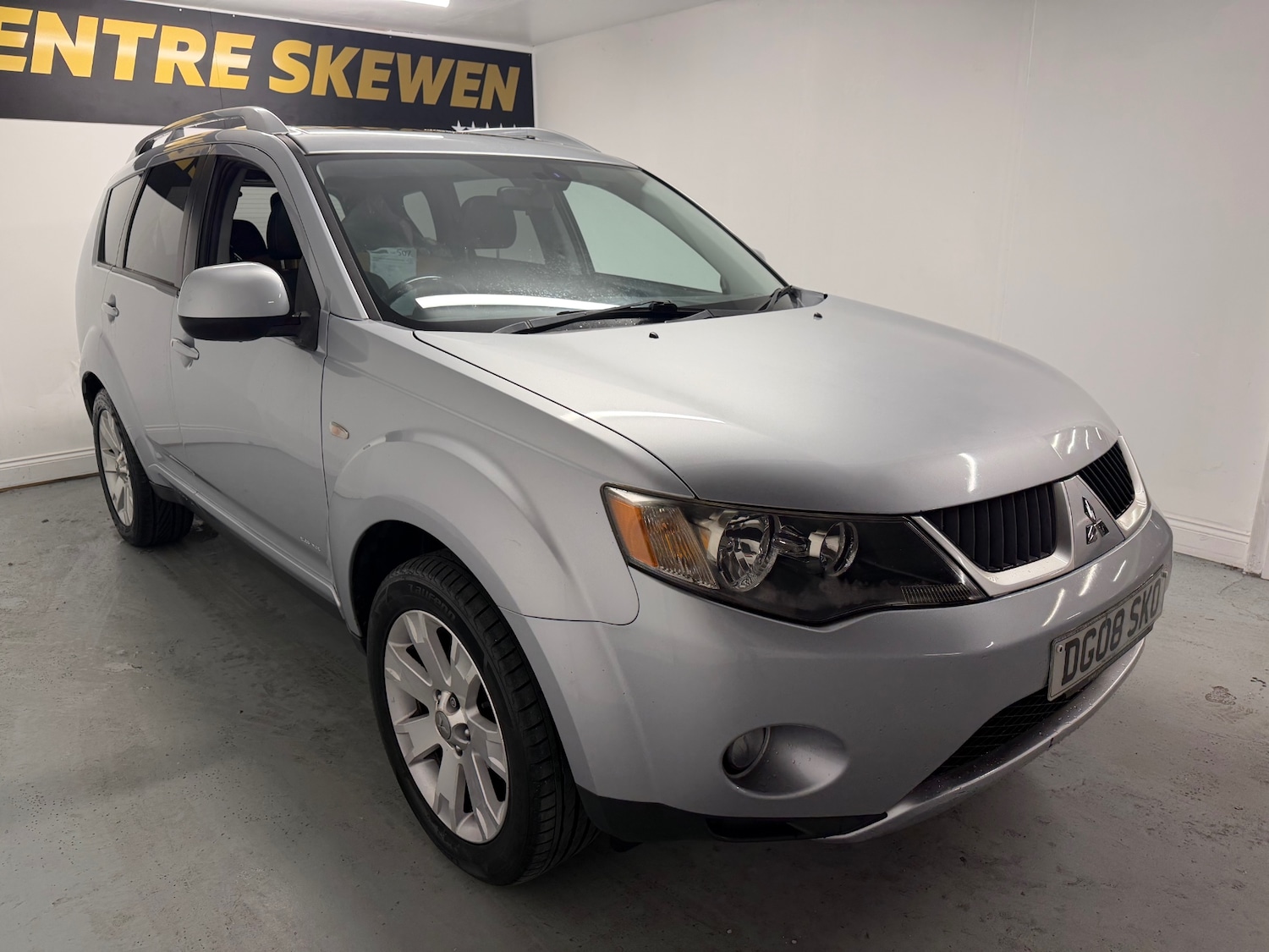 Used Mitsubishi Outlander 2008 for sale - 77805721: Photo 2
