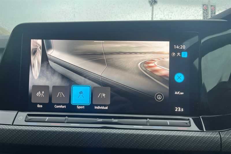 Used Volkswagen Golf 2020 for sale - 77485810: Photo 36