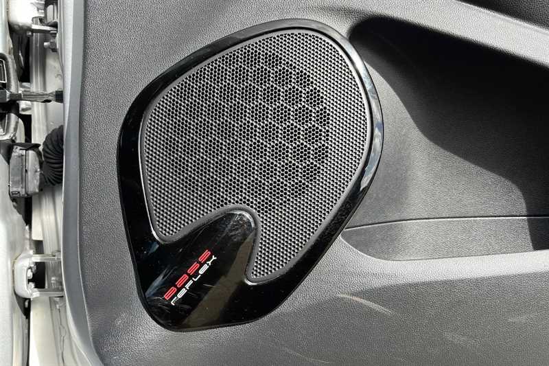 Used Renault Clio 2018 for sale - 78130684: Photo 27