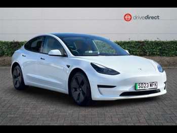 2023 - Saloon 4dr Electric Auto RWD (241 bhp)