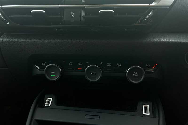 Used Citroen C4 2023 for sale - 76747449: Photo 15