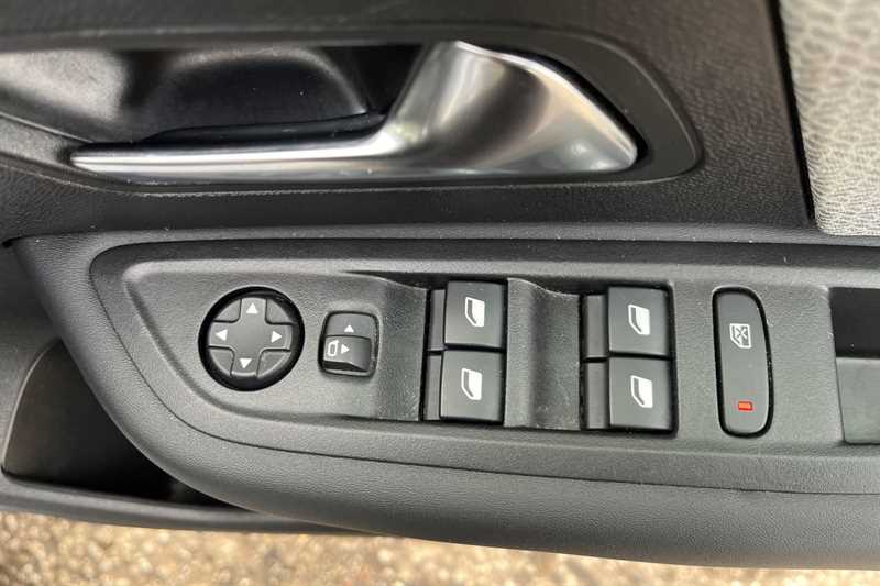 Used Citroen C4 2023 for sale - 77335374: Photo 16