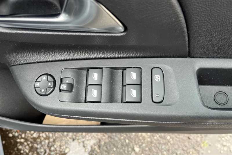 Used Vauxhall Corsa 2024 for sale - 76125069: Photo 16