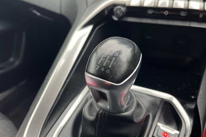 Used Peugeot 5008 2020 for sale - 77363090: Photo 14