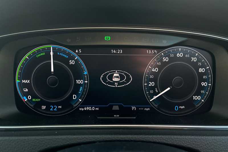 Used Volkswagen Golf 2019 for sale - 77800990: Photo 20