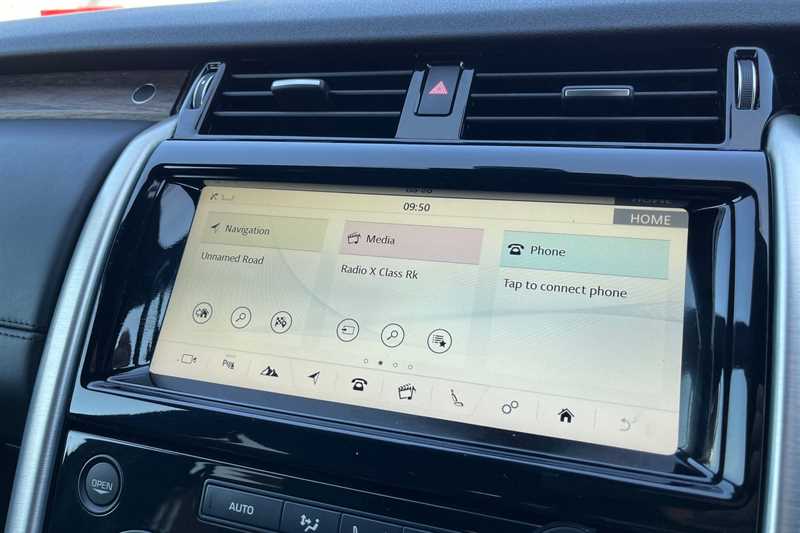 Used Land Rover Discovery 2018 for sale - 76504234: Photo 17