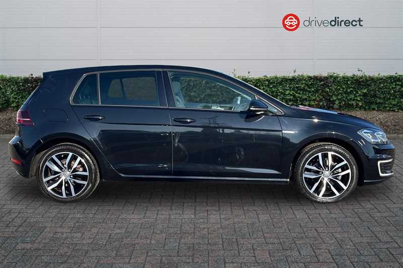 Used Volkswagen Golf 2019 for sale - 77757967: Photo 2