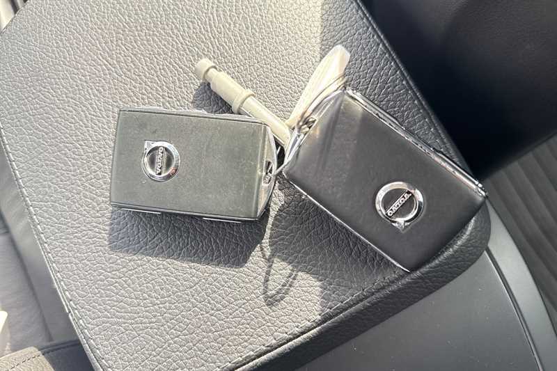 Used Volvo V90 2022 for sale - 77323030: Photo 38