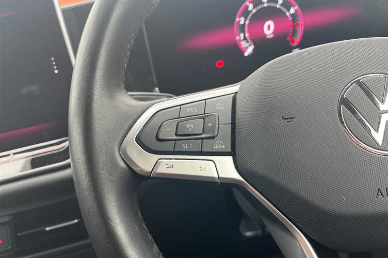 Used Volkswagen Tiguan 2024 for sale - 76903133: Photo 21