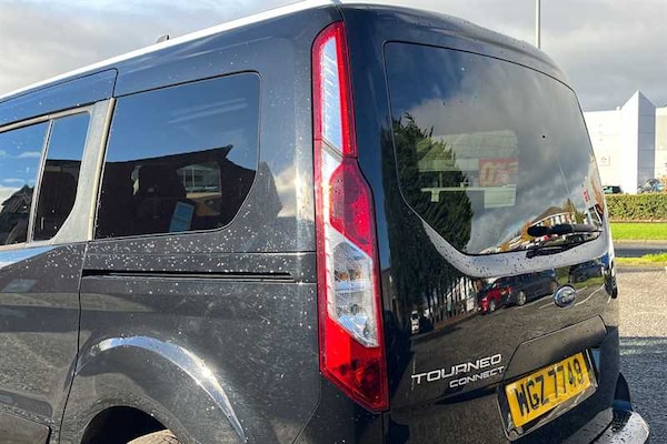 Used Ford Grand Tourneo Connect 2022 for sale - 76155104: Photo 31