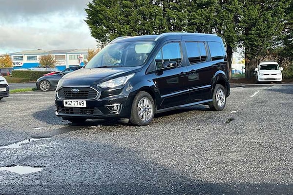 Used Ford Grand Tourneo Connect 2022 for sale - 76155104: Photo 39
