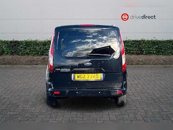 Used Ford Grand Tourneo Connect 2022 for sale - 76155104: Photo 4