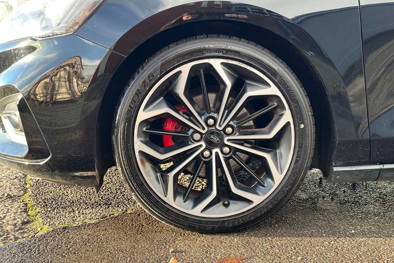 Used Ford Focus 2018 for sale - 76903304: Photo 9