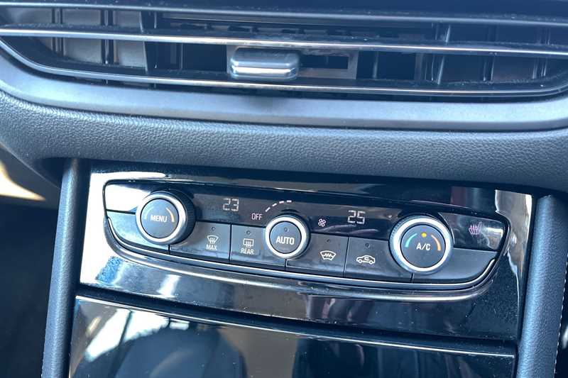 Used Vauxhall Grandland 2022 for sale - 76902990: Photo 15