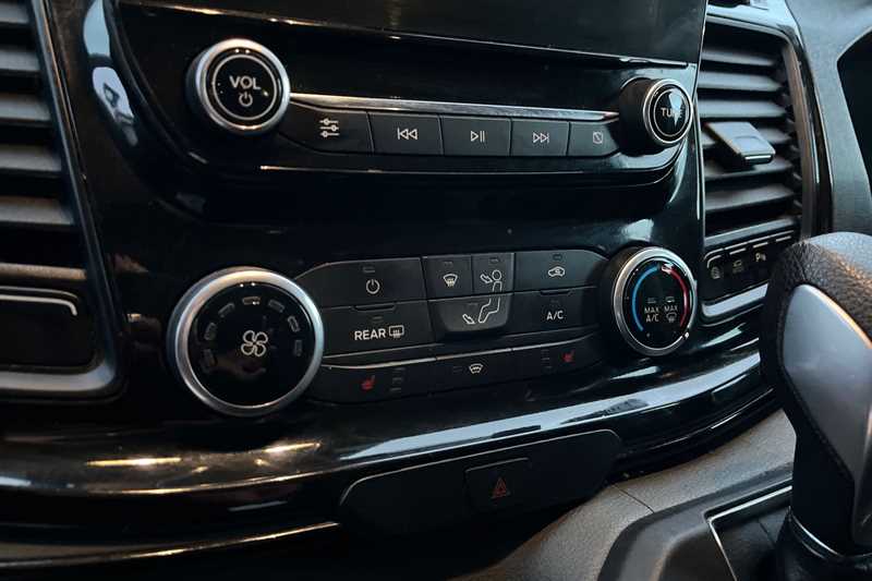 Used Ford Tourneo Custom 2021 for sale - 77335600: Photo 15