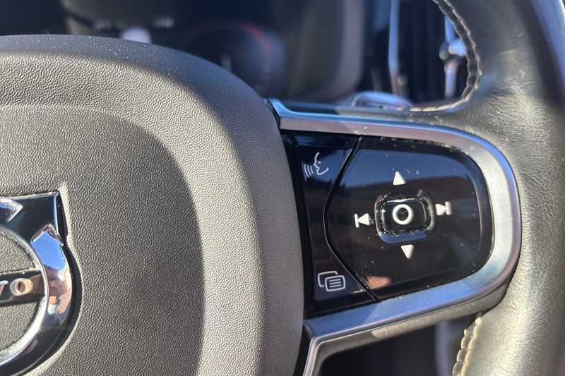 Used Volvo XC60 2020 for sale - 77416365: Photo 22