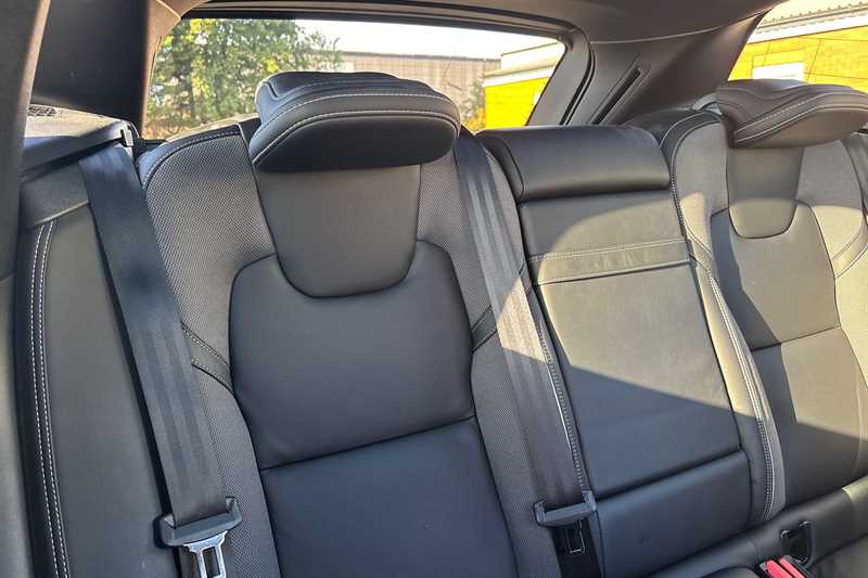 Used Volvo XC60 2020 for sale - 77416365: Photo 23