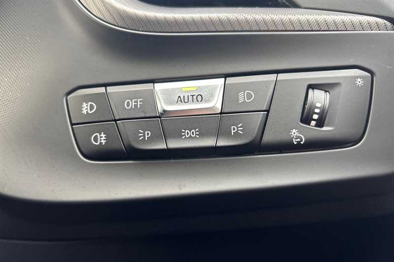 Used BMW 1 Series 2020 for sale - 76022493: Photo 40