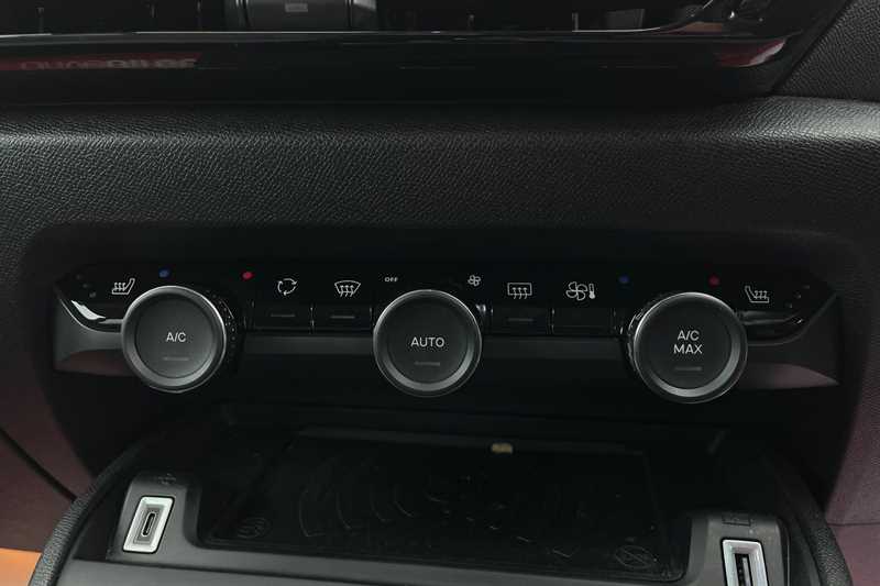 Used Citroen e-C4 for sale - 77864083: Photo 15